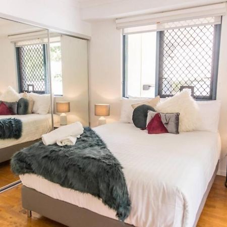 Alexandra Headland Resort With Stylish Stays Esterno foto