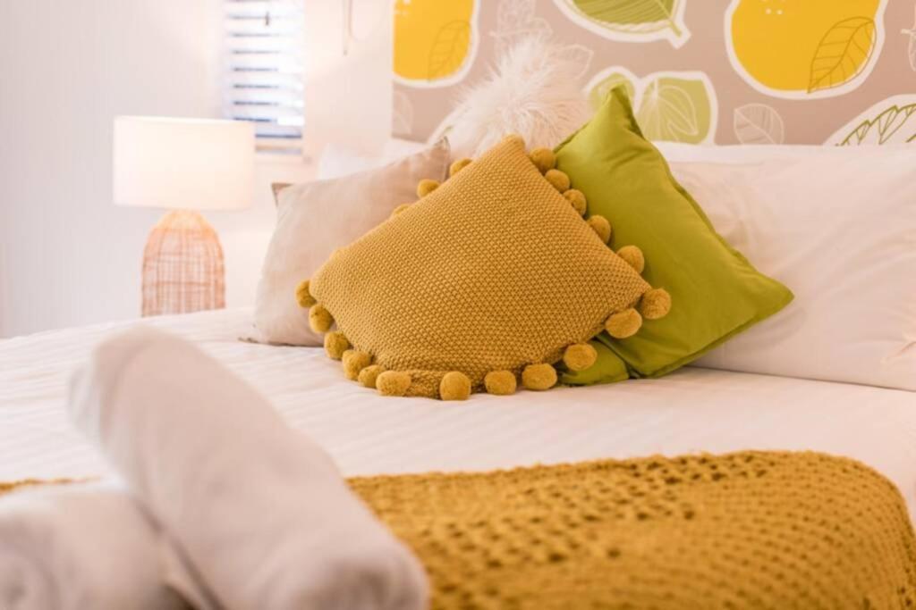 Alexandra Headland Resort With Stylish Stays Esterno foto