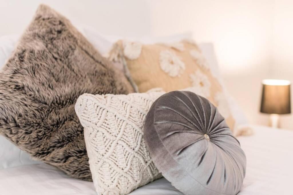 Alexandra Headland Resort With Stylish Stays Esterno foto