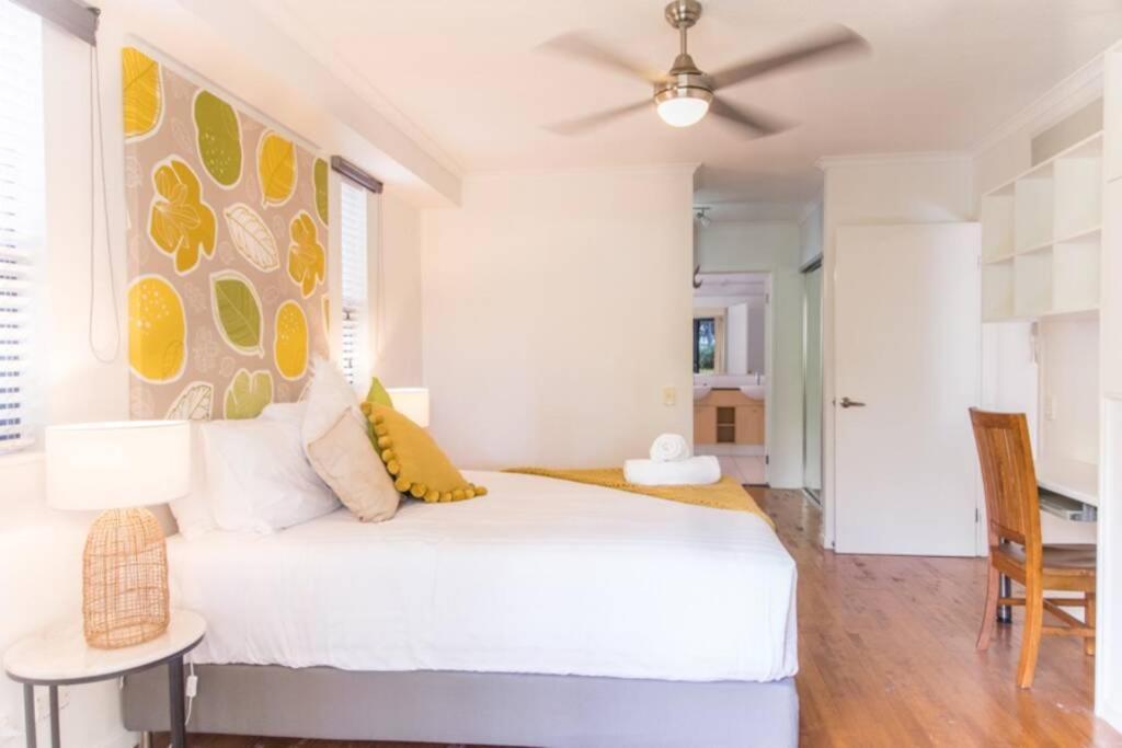 Alexandra Headland Resort With Stylish Stays Esterno foto